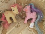 2 my little ponies beige pink